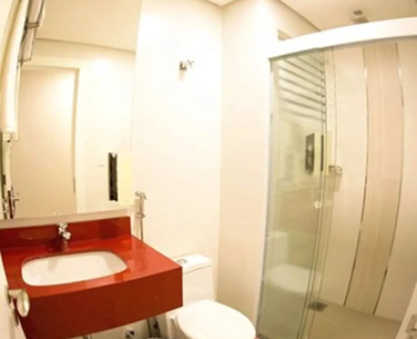 Holiday & Business Hotel - Em Frente Ao Centro De Eventos E Arena Conda Chapeco