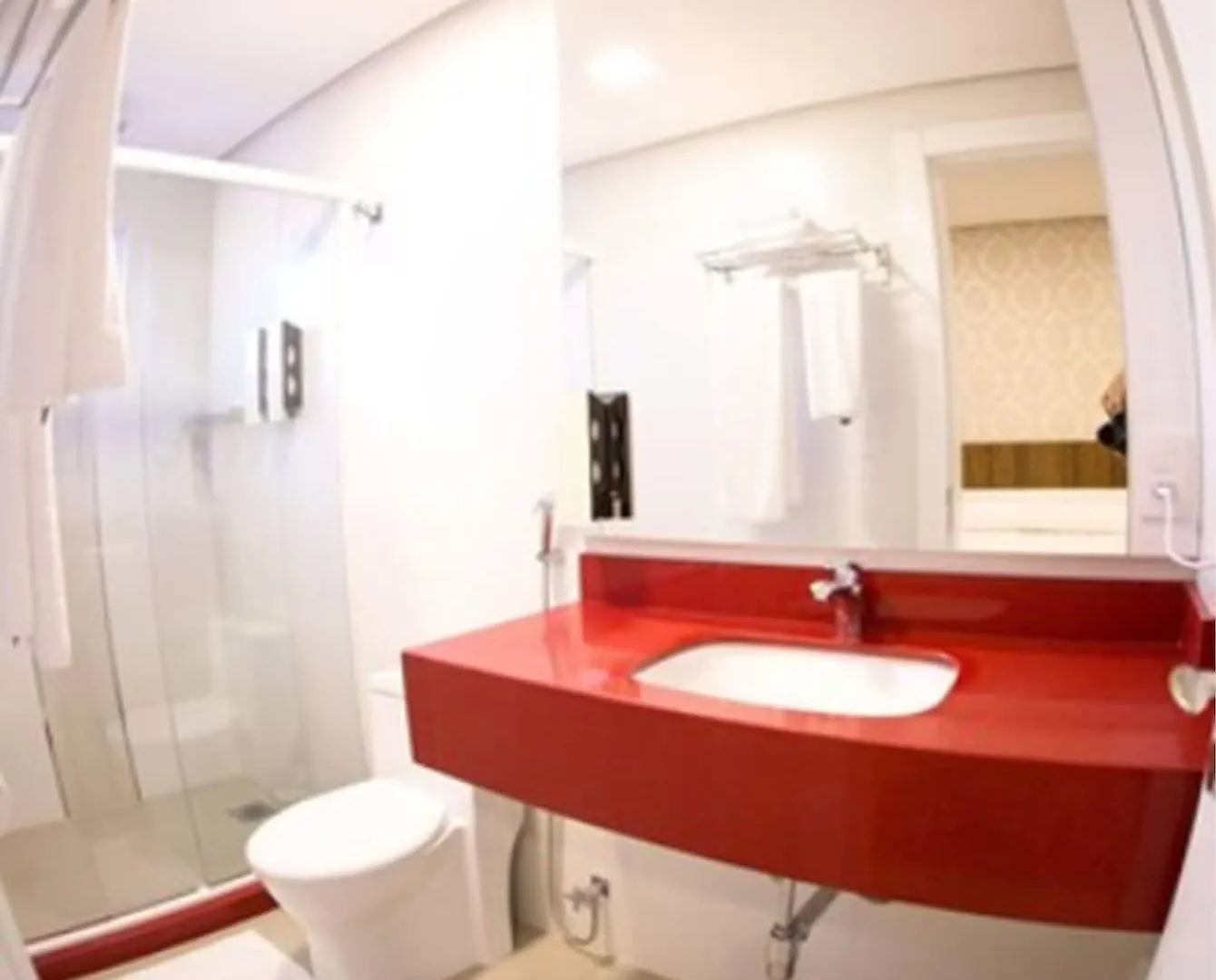 Holiday & Business Hotel - Em Frente Ao Centro De Eventos E Arena Conda Chapeco