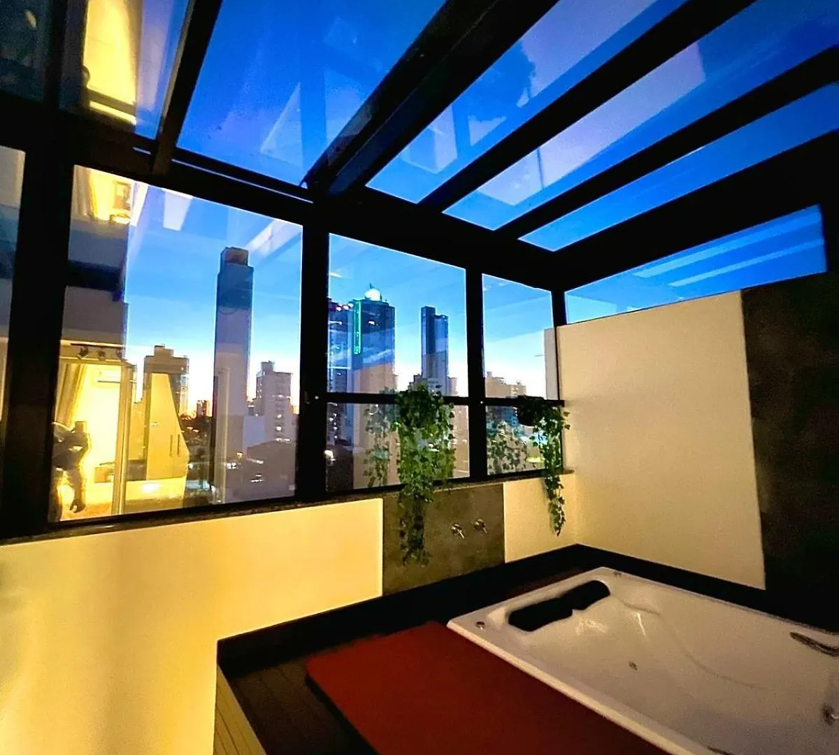 Holiday & Business Hotel - Em Frente Ao Centro De Eventos E Arena Conda Chapeco 4*,  Brazil