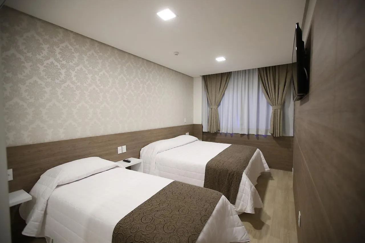 Holiday & Business Hotel - Em Frente Ao Centro De Eventos E Arena Conda Chapeco 4*,  Brazil
